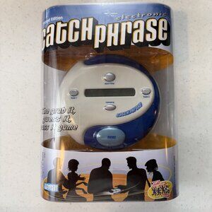 Catch Phrase Hasbro Blue & White Electronic Game Timer & Built-in Scorekeeper